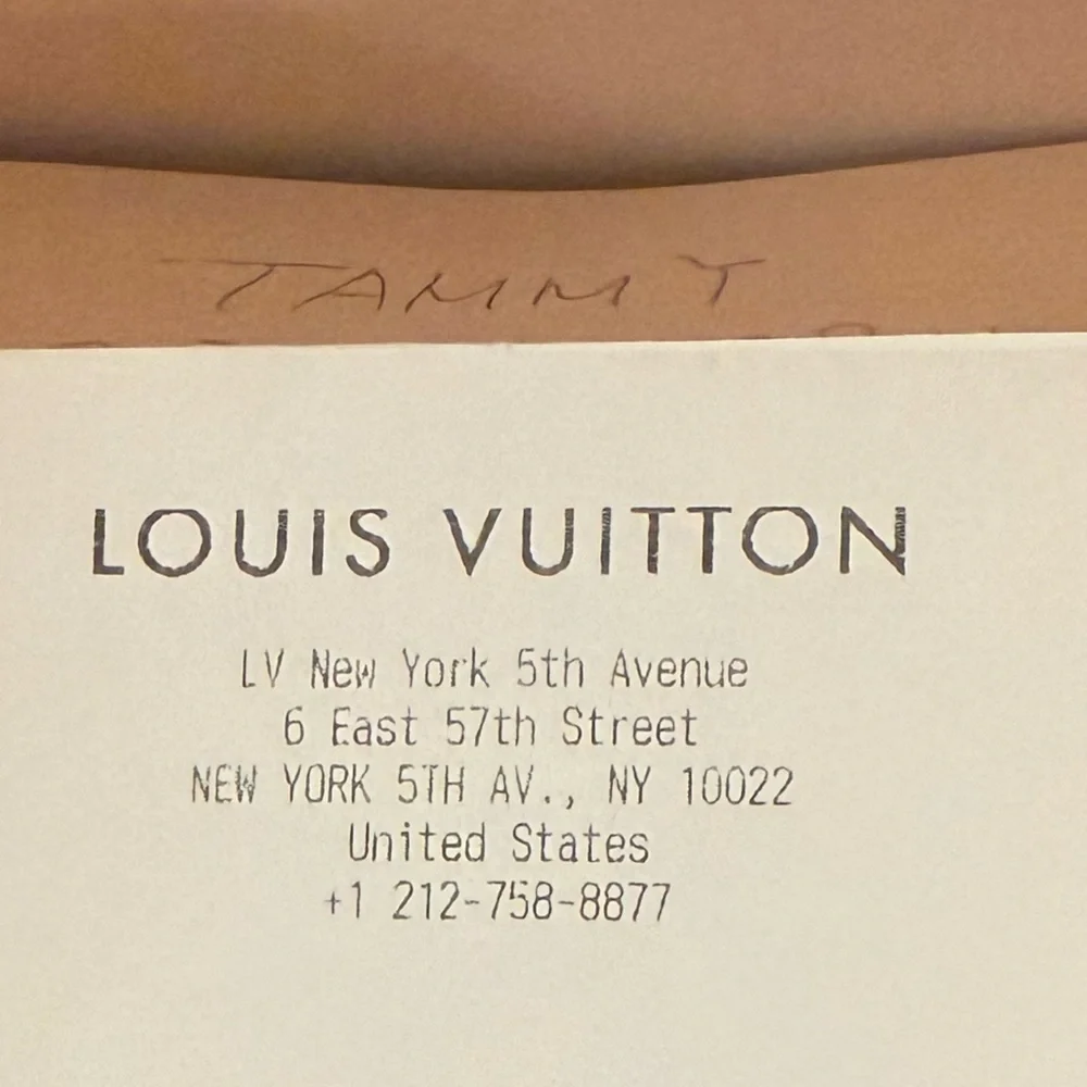 Louis Vuitton
Saumur Handbag Monogram Canvas BB - Picture 3 of 5